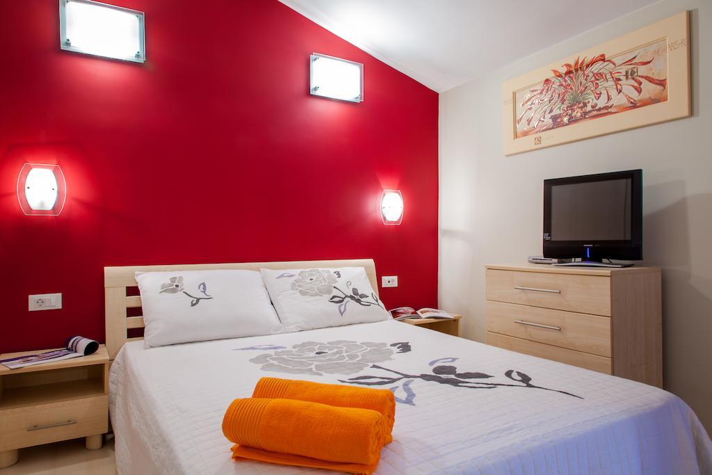 Apartments Toni Omiš Oda fotoğraf